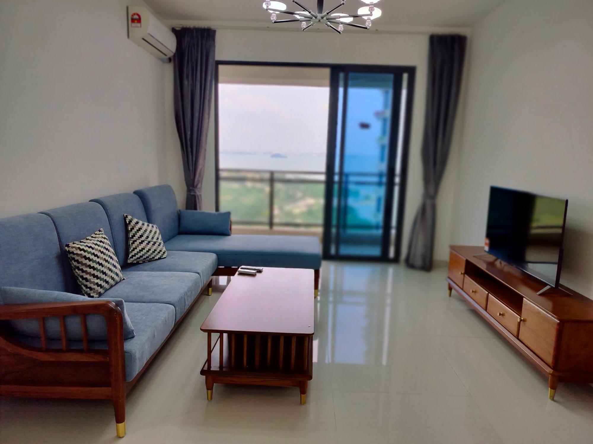 Apartment 静夜枫语806